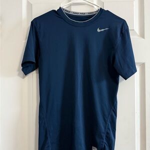 Nike Men's Navy Short Sleeve Tee